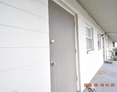 302 Danube Avenue - Photo Thumbnail 18