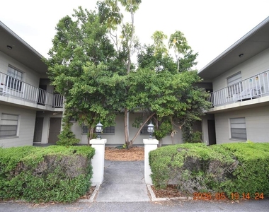 302 Danube Avenue - Photo Thumbnail 16