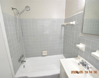 302 Danube Avenue - Photo Thumbnail 14