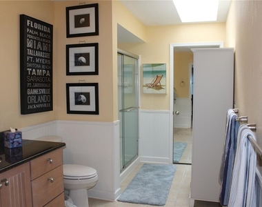 335 Windrush Loop - Photo Thumbnail 8