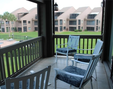 335 Windrush Loop - Photo Thumbnail 5