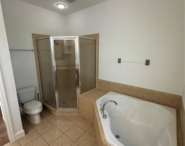 3210 W Horatio Street - Photo Thumbnail 8