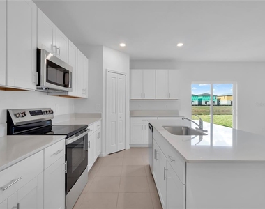 5757 Red Kite Drive - Photo Thumbnail 6