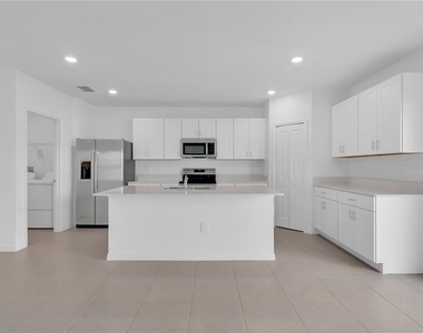 5757 Red Kite Drive - Photo Thumbnail 5