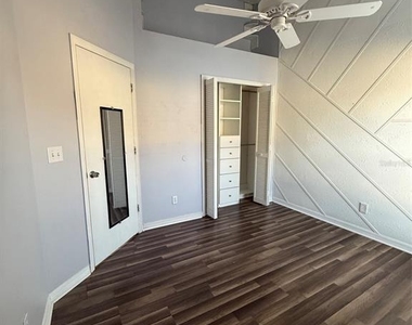 5841 Dorham Place - Photo Thumbnail 22