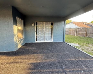 5841 Dorham Place - Photo Thumbnail 32
