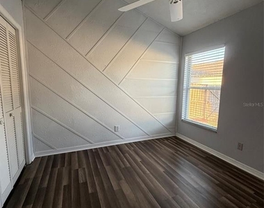 5841 Dorham Place - Photo Thumbnail 23
