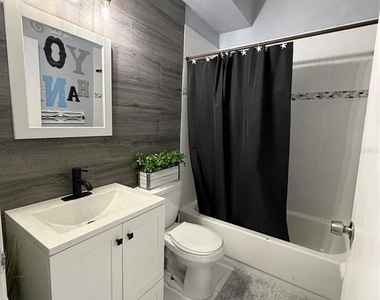5841 Dorham Place - Photo Thumbnail 20