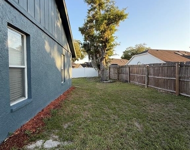 5841 Dorham Place - Photo Thumbnail 35