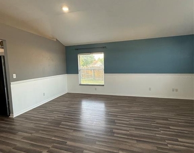 5841 Dorham Place - Photo Thumbnail 2
