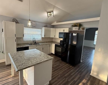 5841 Dorham Place - Photo Thumbnail 10