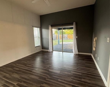 5841 Dorham Place - Photo Thumbnail 19