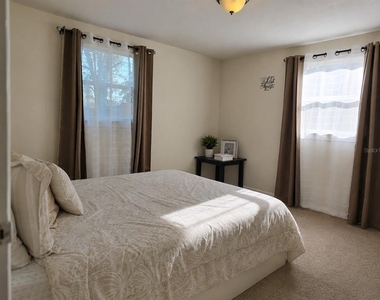4823 Longwood Avenue - Photo Thumbnail 16