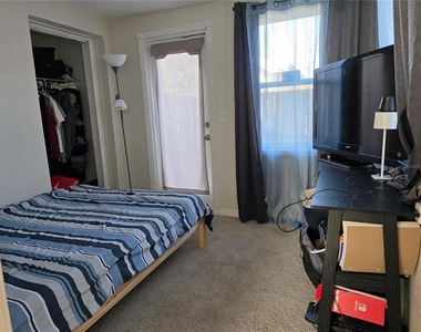 4823 Longwood Avenue - Photo Thumbnail 22
