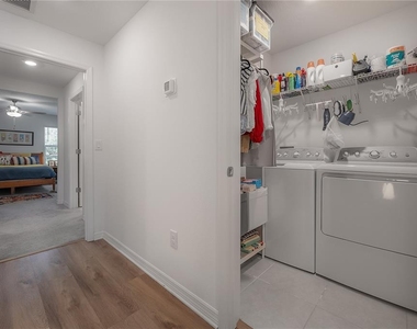 5223 Forum Boulevard - Photo Thumbnail 21