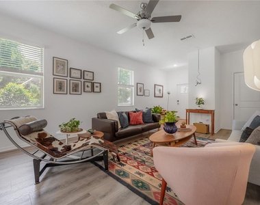 5223 Forum Boulevard - Photo Thumbnail 6