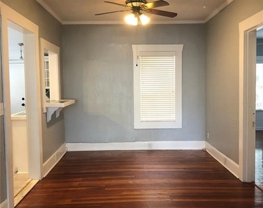 1209 E Comanche Avenue - Photo Thumbnail 8