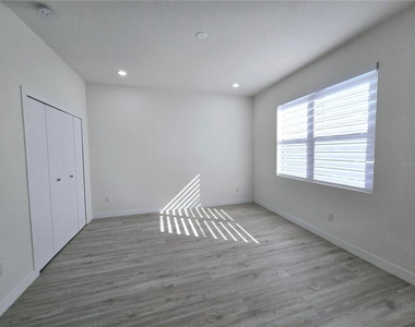 7573 Gesualdo Court - Photo Thumbnail 13
