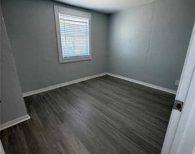 2935 Dr Martin Luther King Jr Street S - Photo Thumbnail 15