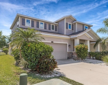 11607 Warren Oaks Place - Photo Thumbnail 1
