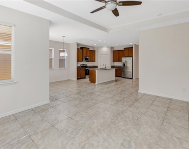 11607 Warren Oaks Place - Photo Thumbnail 25