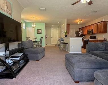 6129 Fishhawk Crossing Boulevard - Photo Thumbnail 5