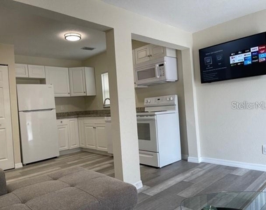 3419 W Saint John Street - Photo Thumbnail 5