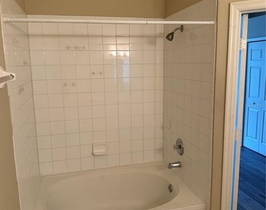 30059 Granda Hills Court - Photo Thumbnail 20