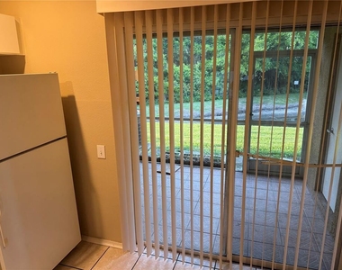 30059 Granda Hills Court - Photo Thumbnail 7