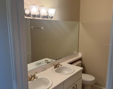 30059 Granda Hills Court - Photo Thumbnail 18