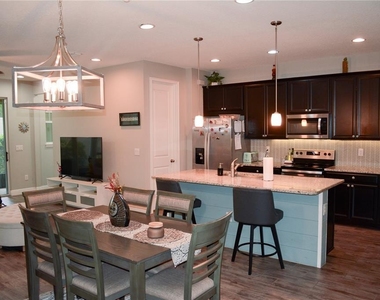5639 Grand Sonata Avenue - Photo Thumbnail 2