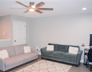 5639 Grand Sonata Avenue - Photo Thumbnail 18