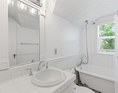 555 18th Avenue Ne - Photo Thumbnail 23