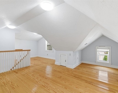 555 18th Avenue Ne - Photo Thumbnail 22