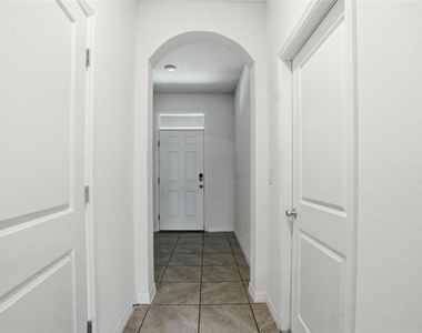 5267 Dragonfly Drive - Photo Thumbnail 6
