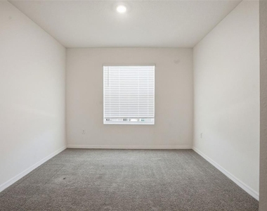 5267 Dragonfly Drive - Photo Thumbnail 29