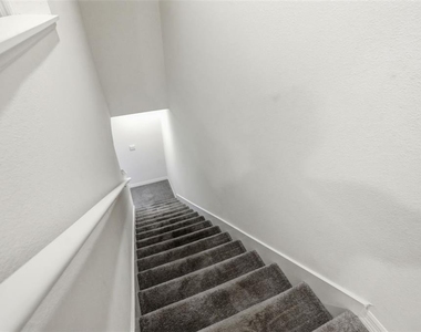 5267 Dragonfly Drive - Photo Thumbnail 23