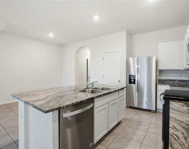5267 Dragonfly Drive - Photo Thumbnail 16
