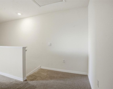 5267 Dragonfly Drive - Photo Thumbnail 24