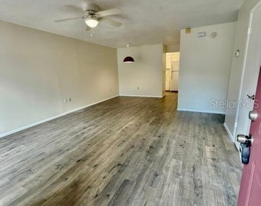 4174 Flying Fortress Avenue - Photo Thumbnail 3