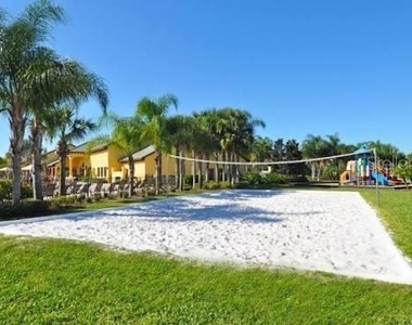8977 Bismarck Palm Road - Photo Thumbnail 27