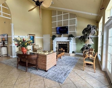 1226 Bermuda Lakes Lane - Photo Thumbnail 10