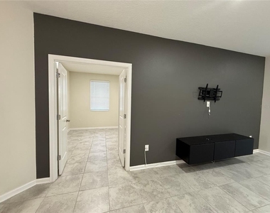 4497 Bluff Oak Loop - Photo Thumbnail 32