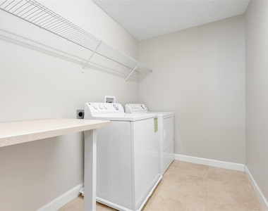 13272 Penshurst Lane - Photo Thumbnail 39