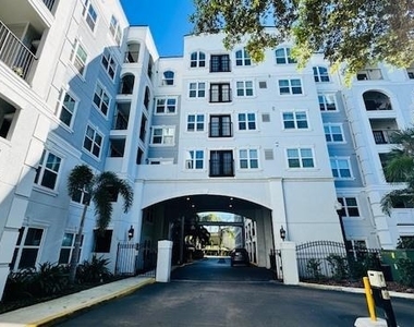 206 E South Street - Photo Thumbnail 45