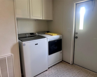 2982 N 6th Street - Photo Thumbnail 9