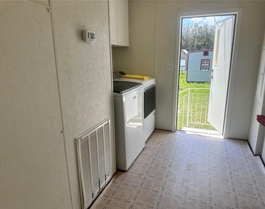 2982 N 6th Street - Photo Thumbnail 8