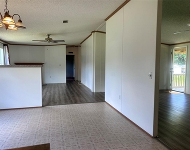 2982 N 6th Street - Photo Thumbnail 10
