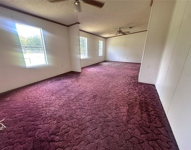 2982 N 6th Street - Photo Thumbnail 4