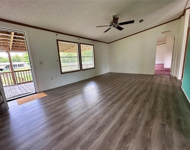 2982 N 6th Street - Photo Thumbnail 18